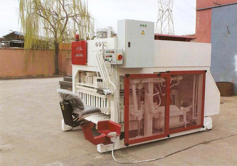 CM-10 Mobile Block Making Machine