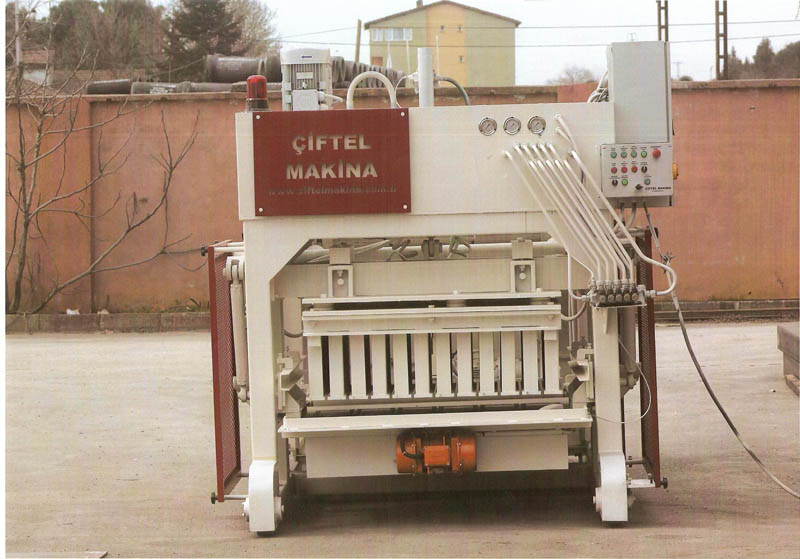 CM-10 Mobile Block Making Machine
